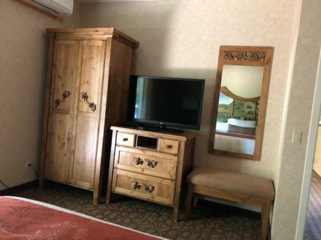 El Bonita Motel Света Елена Екстериор снимка